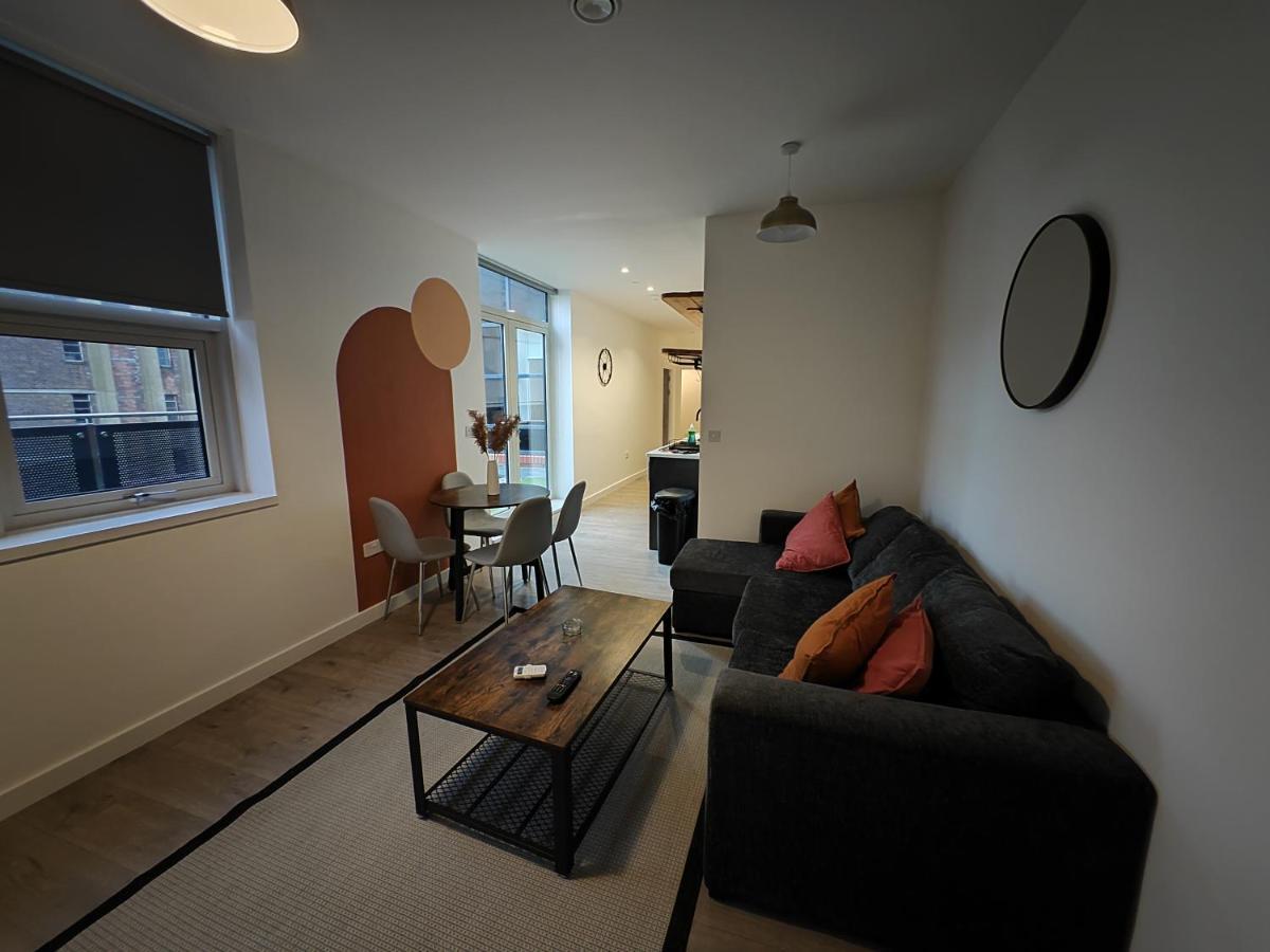 404 Bayard Plaza 2 Bedroom Apartment With Outside Terrace ピーターバラ エクステリア 写真