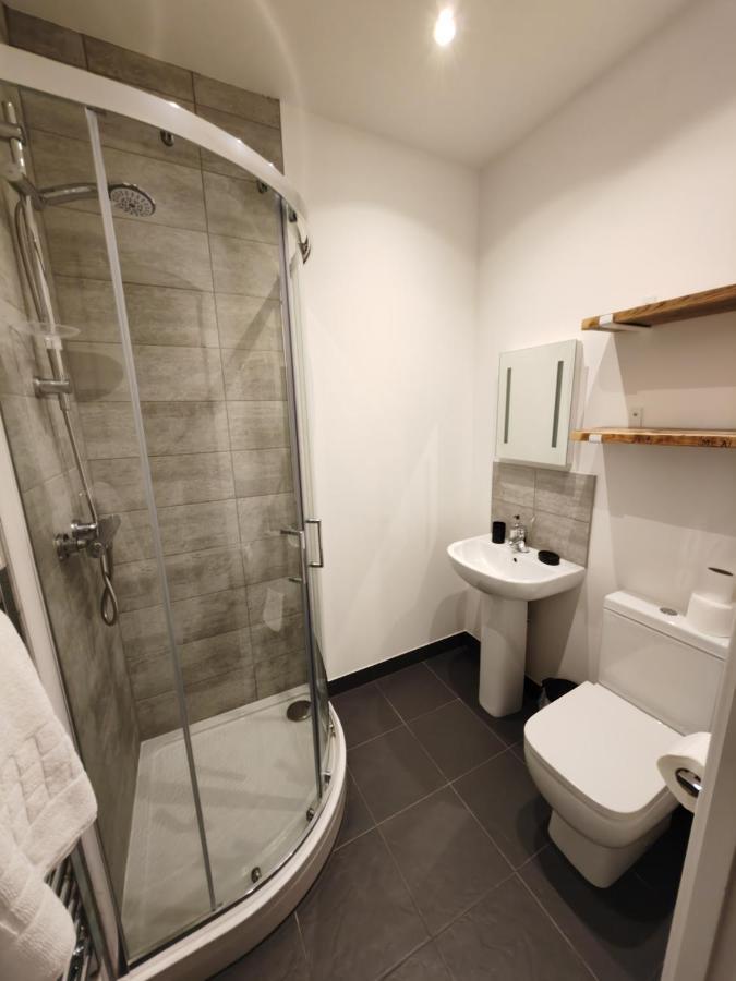 404 Bayard Plaza 2 Bedroom Apartment With Outside Terrace ピーターバラ エクステリア 写真